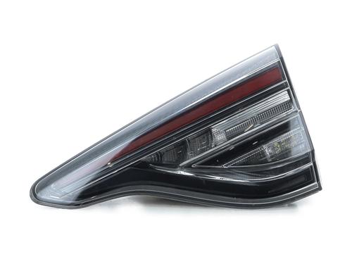 Feu de coffre droit RENAULT CLIO V (B7_) 1.6 E-TECH 145 (B7MU) (143 hp) 31913114