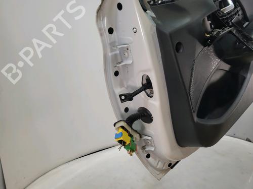 Right front door PEUGEOT 2008 I (CU_) 1.2 THP 110 / PureTech 110 | BP29931586C3