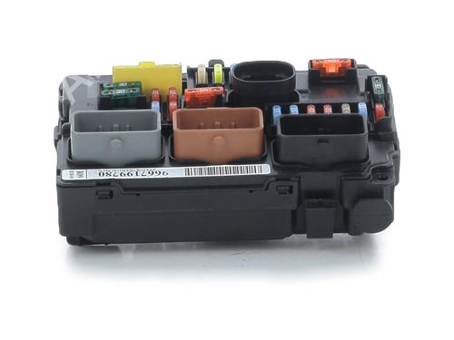 Used Fuse box CITROËN C3 II (SC_) 1.6 HDi (92 hp) 32255057