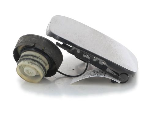 Fuel flap TOYOTA RAV 4 II (_A2_) 2.0 D 4WD (CLA20_, CLA21_, CLA20R, CLA21R) | BP30141243C131