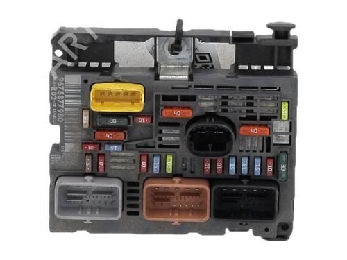 Fuse box CITROËN C5 III (RD_) 2.0 HDi (RDRHD8, RDRHDJ, RDRHR8, RDRHRJ) | BP39394552E1 - Image 2