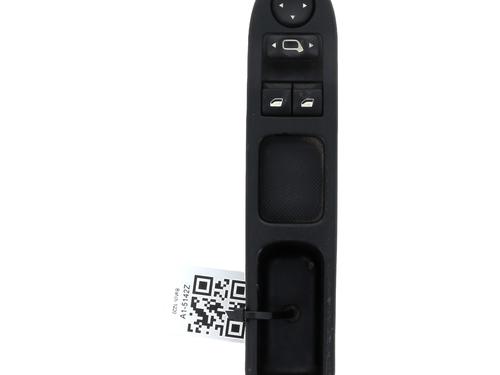 Used Left front window switch PEUGEOT 307 (3A/C) 1.6 HDi 110 (109 hp) 31938263