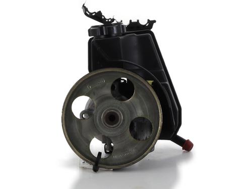 Used Steering pump PEUGEOT 206 Hatchback (2A/C) 1.4 i (75 hp) 30827325