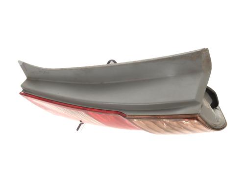 Used Right taillight HONDA FR-V (BE) 2.2 i CTDi (BE5) (140 hp) 27248206