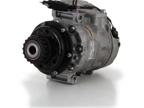 Used AC compressor AC compressor VW TOUAREG (7LA, 7L6, 7L7) 2.5 R5 TDI (174 hp) 33446348 33446348