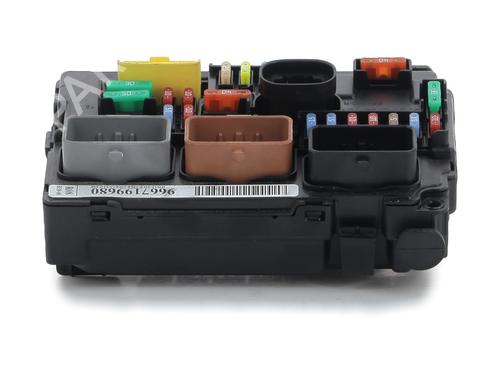 Used Fuse box CITROËN C3 II (SC_) 1.4 HDi 70 (SC8HZC, SC8HR0, SC8HP4) (68 hp) 29964525