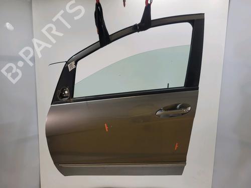 Used Left front door MERCEDES-BENZ A-CLASS (W169) [2004-2012]  27667511