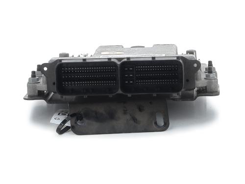 Used Engine control unit (ECU) JAGUAR XE (X760) 2.0 D (163 hp) 30798810