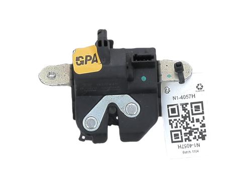 Used Tailgate lock OPEL CORSA D (S07) 1.3 CDTI (L08, L68) (95 hp) 30654143