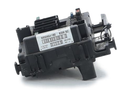 Used Fuse box PEUGEOT 206+ (2L_, 2M_) 1.4 HDi eco 70 (68 hp) 31152581