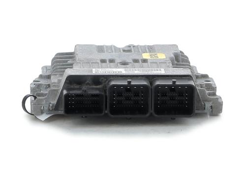 Used Engine control unit (ECU) Engine control unit (ECU) PEUGEOT 3008 I MPV (0U_) 1.6 HDi (114 hp) 33686077 33686077