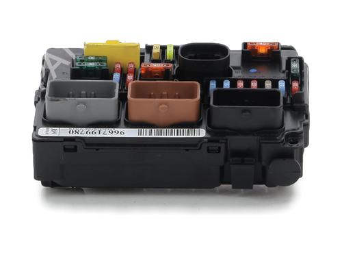 Used Fuse box PEUGEOT 207 (WA_, WC_) [2006-2015]  28332852