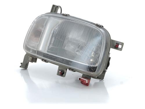 Used Right headlight NISSAN MICRA II (K11) 1.0 i 16V (54 hp) 22396362
