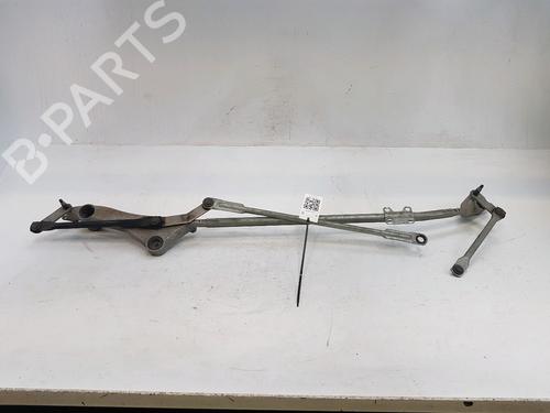 Used Front wipers mechanism MERCEDES-BENZ A-CLASS (W169) A 150 (169.031, 169.331) (95 hp) 13670130