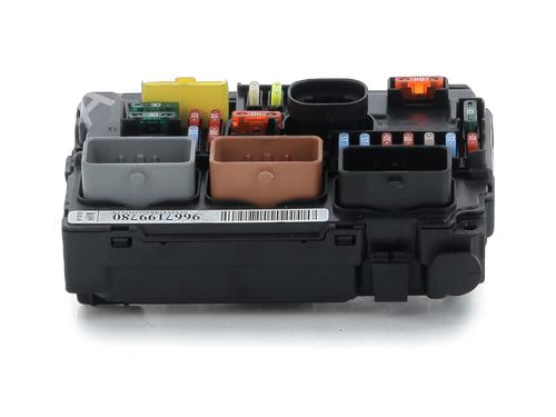 fuse-box-citroen-c3-ii-sc_-2009-33745653 main image