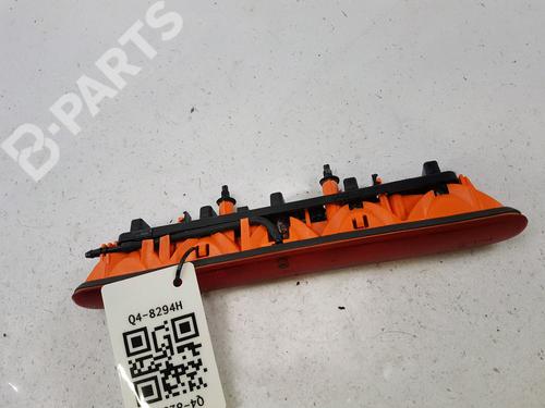 Used Third brake light Third brake light PEUGEOT 206 Hatchback (2A/C) 1.4 i (75 hp) 10934761 10934761