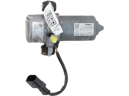 Used Vacuum pump BMW 3 (F30, F80) 330 e (252 hp) 30048464