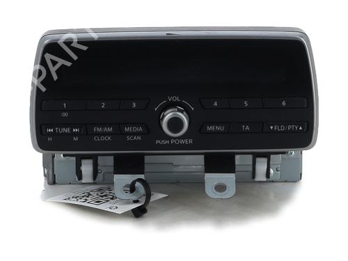 Used Radio MAZDA 2 Hatchback (DL, DJ) 1.5 SKYACTIV-G (90 hp) 32459914