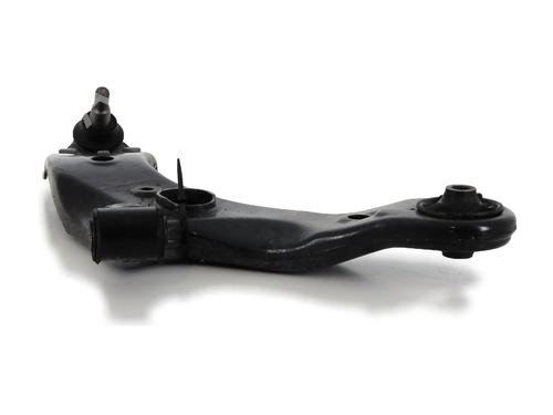 Used Right front suspension arm TOYOTA AURIS (_E18_) 1.8 Hybrid (ZWE186_, ZWE186R) (136 hp) 25982832