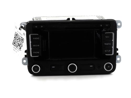Bilradio VW GOLF VI (5K1) 1.6 TDI (105 hp) 24326361