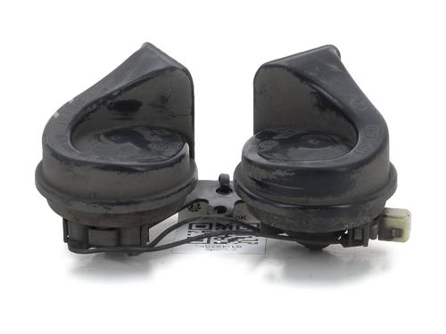 Horn RENAULT MEGANE III Hatchback (BZ0/1_, B3_) 1.5 dCi (106 hp) 30165716