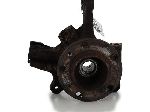 Used Left front steering knuckle RENAULT MASTER II Van (FD) [1997-2013]  27813325