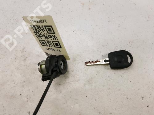 ignition-barrel-seat-leon-1p1-16-tdi-1k0905851b-2005-2006-2007-2008-2009-2010-2011-2012-2013-10739245 main image