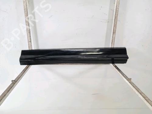 Used Door moulding trim AUDI Q3 Sportback (F3N) 35 TDI (150 hp) 27902591