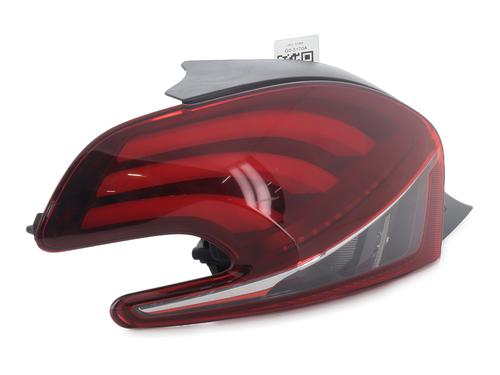 Left taillight PEUGEOT 208 I (CA_, CC_) 1.2 THP 110 | BP32201768C34