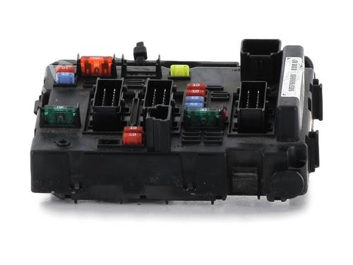 Used Fuse box PEUGEOT 206+ (2L_, 2M_) 1.4 HDi eco 70 (68 hp) 31367579