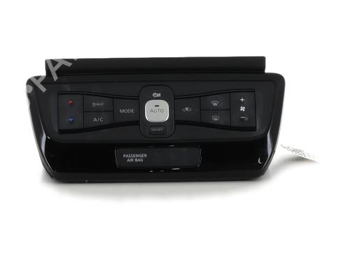Used Climate control NISSAN LEAF (ZE1) Electric (218 hp) 25982792