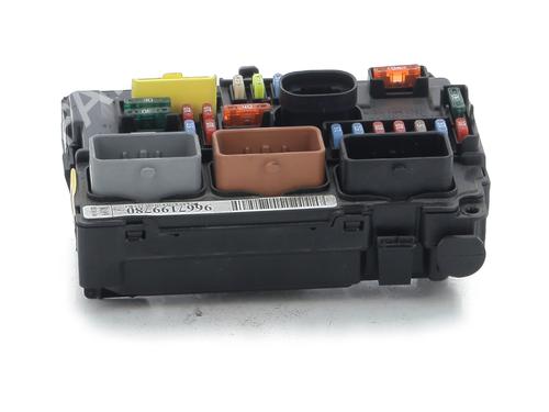 Used Fuse box Fuse box PEUGEOT 207 (WA_, WC_) 1.4 HDi (68 hp) 33111444 33111444