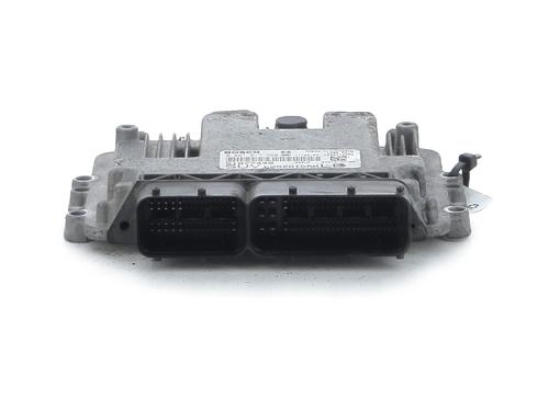 Used Engine control unit (ECU) SUZUKI SX4 (EY, GY) 2.0 DDiS 4x4 (RW420D) (135 hp) 32152352