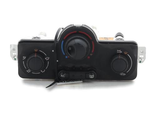 Commande Chauffage RENAULT CLIO III (BR0/1, CR0/1) 1.2 16V (BR02, BR0J, BR11, CR02, CR0J, CR11) (75 hp) 27189081