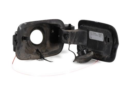 Used Fuel flap AUDI A3 (8V1, 8VK) 2.0 TDI quattro (184 hp) 31152469