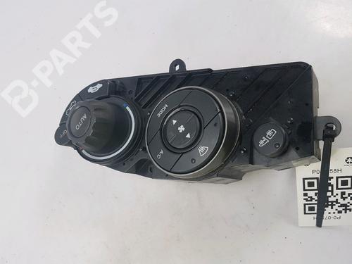 Used Climate control HONDA CIVIC VIII Hatchback (FN, FK) 2.2 CTDi (FK3) (140 hp) 11536573