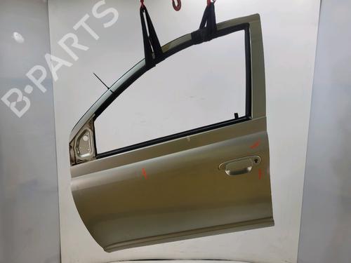 Used Left front door TOYOTA YARIS (_P1_) 1.3 (NCP10, SCP12_) (86 hp) 31607341