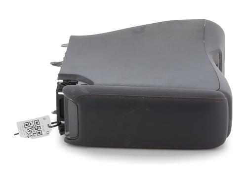 Used Armrest / Center console LEXUS LBX (_AYH1_, _AYA1_) Hybrid (MAYH10) (136 hp) 30869035