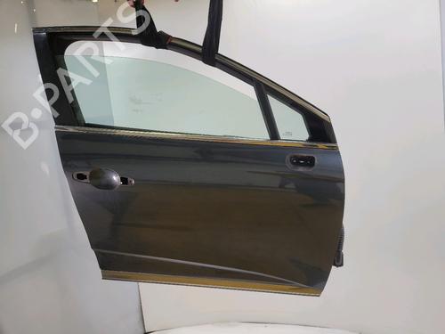 right-front-door-renault-clio-v-b7_-2019-37167206 main image