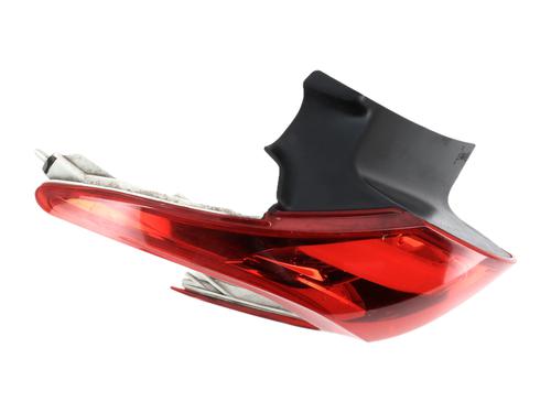 left-taillight-peugeot-2008-i-cu_-2013-40058169 main image