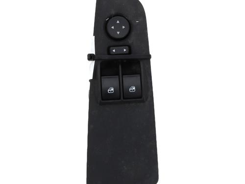 Used Left front window switch FIAT GRANDE PUNTO (199_) 1.4 T-Jet (199AXM1A, 199BXM1A, 199BXN1A) (120 hp) 26198561