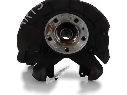 Used Left front steering knuckle VW POLO V (6R1, 6C1) 1.2 (60 hp) 31606675