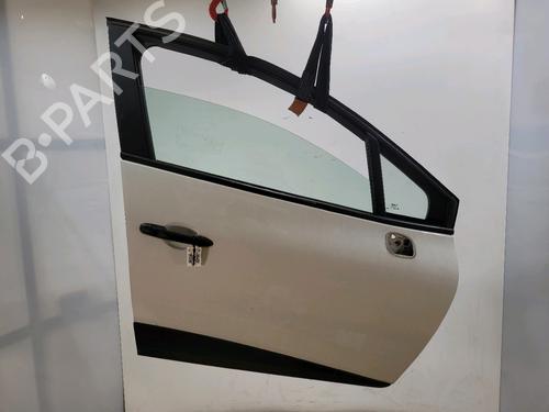 Used Right front door RENAULT CLIO IV (BH_) 1.5 dCi 75 (75 hp) 32460622