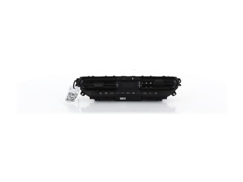 climate-control-bmw-1-f40-2019-39971642 main image