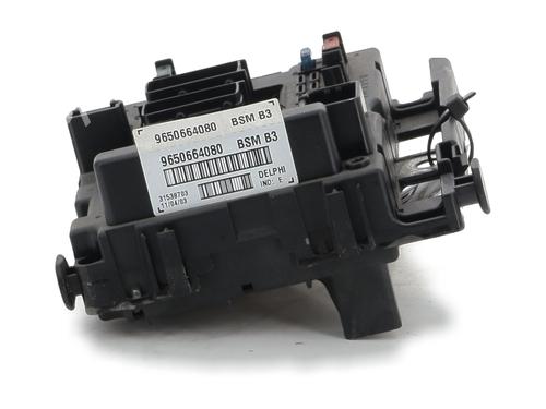 Used Fuse box PEUGEOT 307 (3A/C) 1.6 16V (109 hp) 27914049