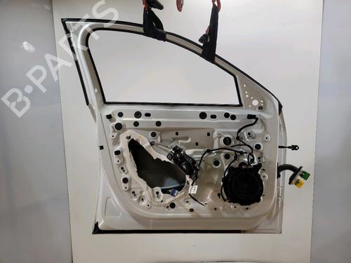 Left front door PEUGEOT 208 II (UB_, UP_, UW_, UJ_) 1.5 BlueHDI 100 | BP29321354C2 