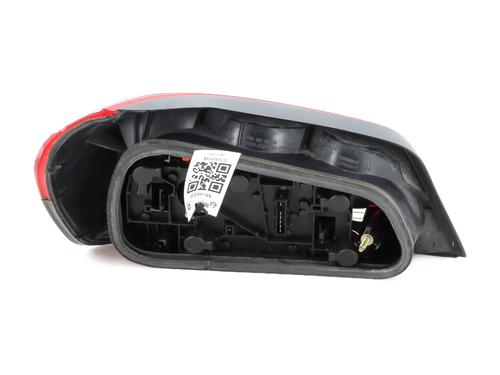 Right taillight PEUGEOT 306 Hatchback (7A, 7C, N3, N5) 1.4 | BP23890365C35 