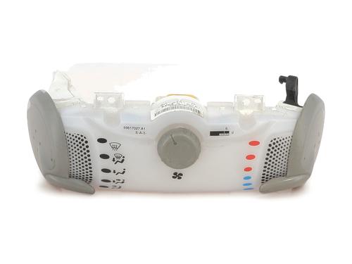Climate control PEUGEOT 107 (PM_, PN_) 1.0 | BP27622461I5