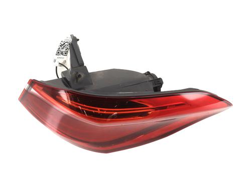 Højre baglygte Højre baglygte BMW 2 Active Tourer (F45) 218 d xDrive (150 hp) 34177411 34177411