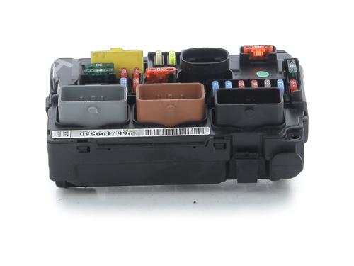 fuse-box-citroen-c3-picasso-sh_-2008-31577807 main image